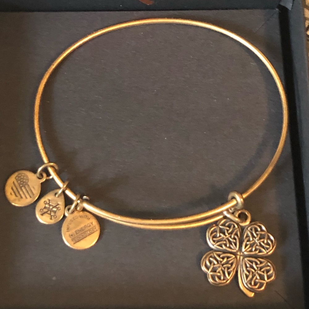 Alex & Ani Four Leaf Clover Bangle RAFAELIAN GOLD